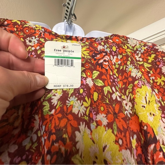 NWT Free People Ruffle Bodysuit with lace bottom - Picture 2 of 11